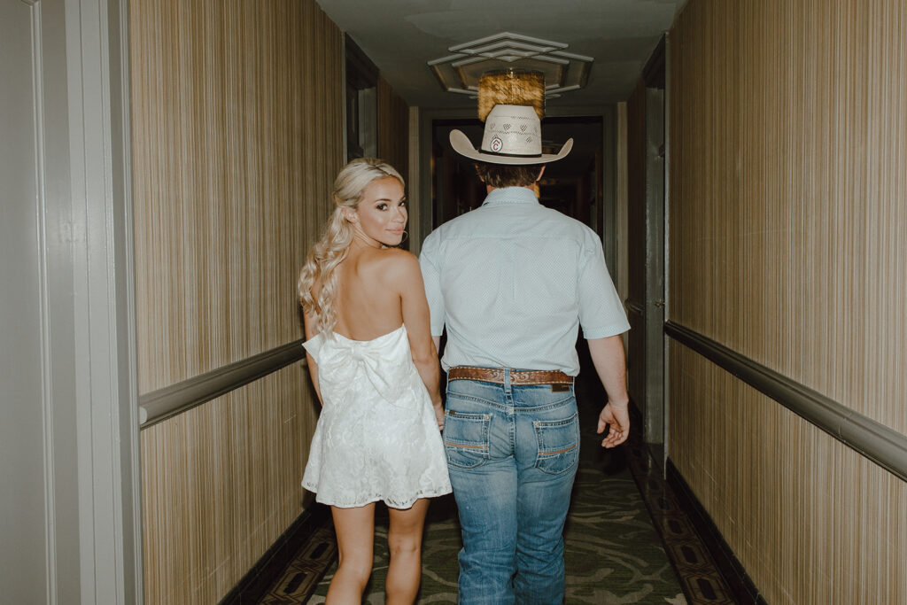 downtown san antonio engagement session