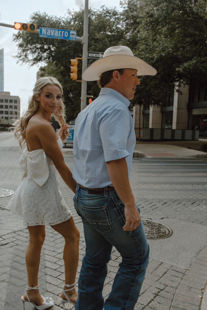 downtown san antonio engagement session