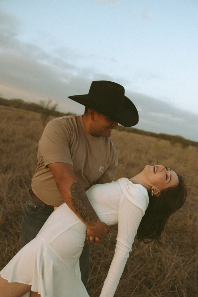 Lana Del Rey coded engagement session