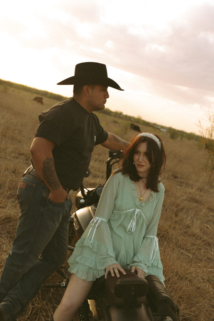 Lana Del Rey coded engagement session