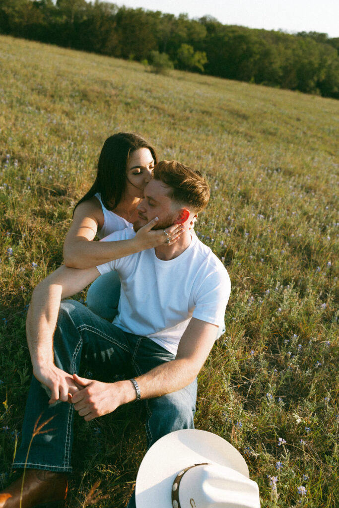 Texas bluebonnet engagement session