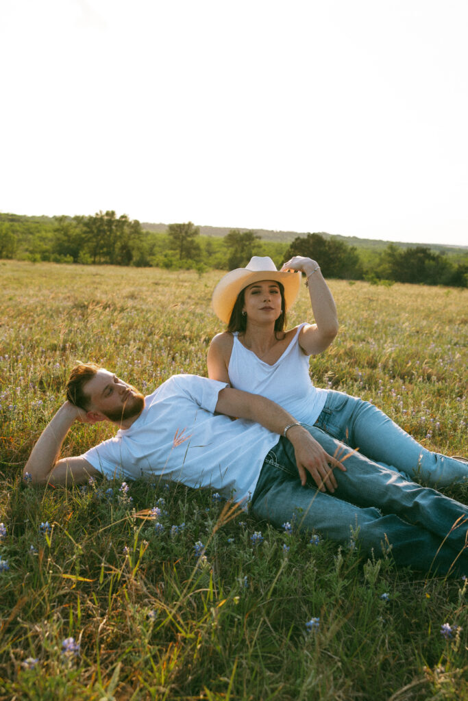 Texas bluebonnet engagement session