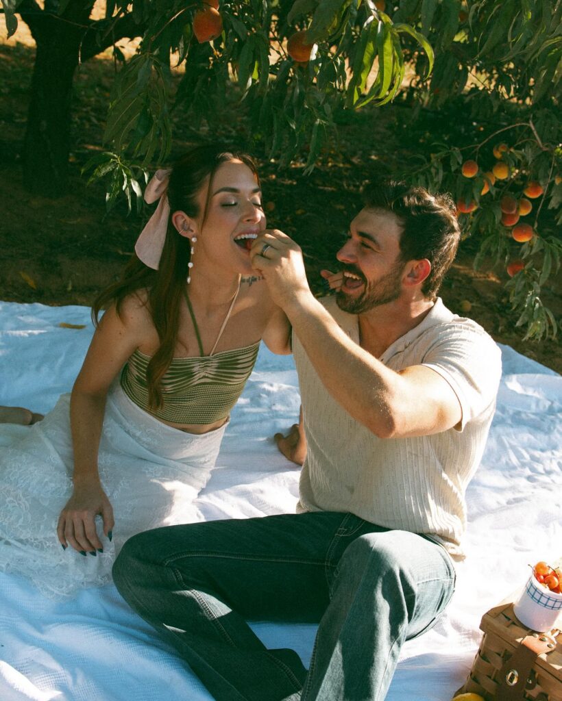 hill country engagement photos at vogel peach orchards