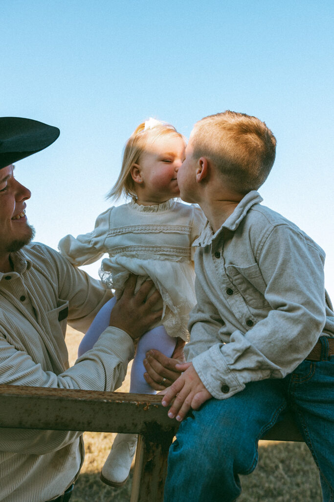 lifestyle family photographer san antonio