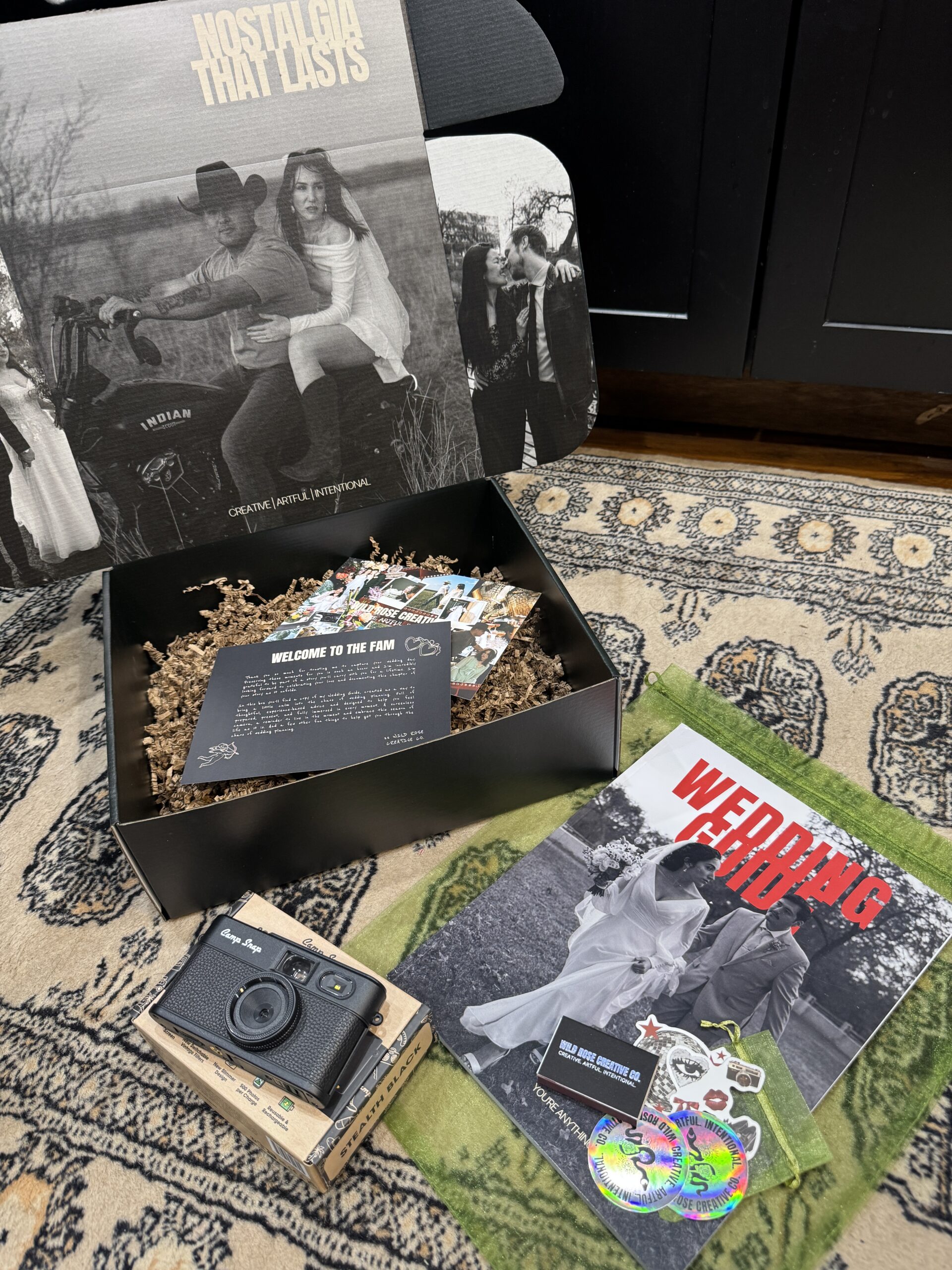 wedding photographer welcome box